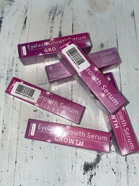 Eyelash Growth Serum - EXCELLENT REVIEWS!